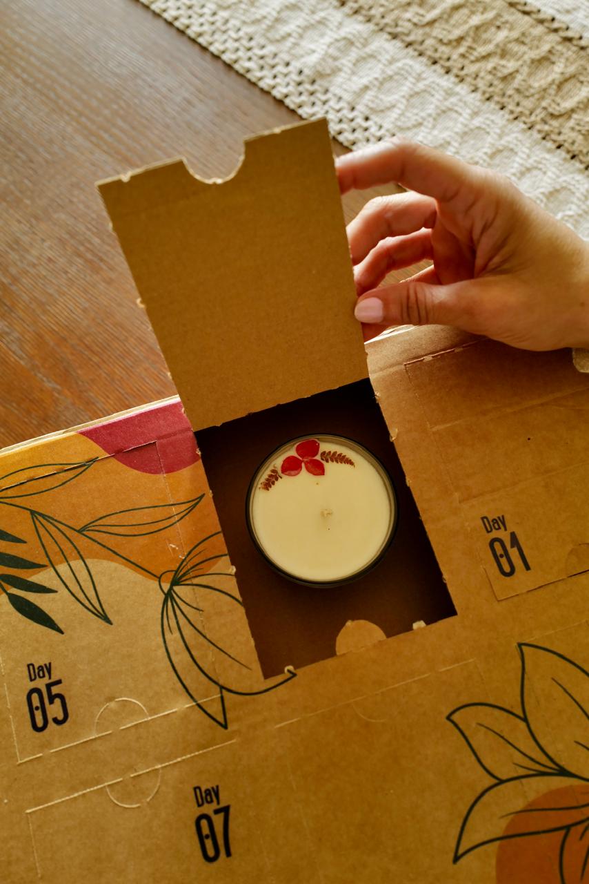 7 DAYS ADVENT CALENDAR 2025